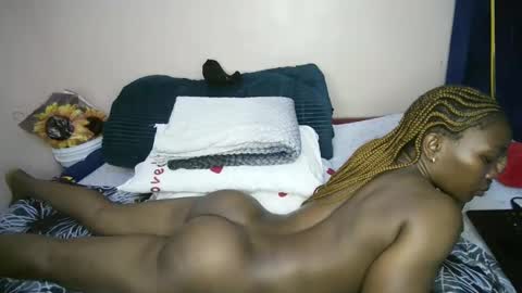 honey_nubia0 online show from February 17, 7:53 pm