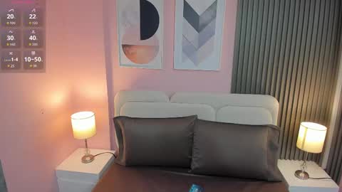 Snapshot of honey_sofii_ chatting on September 26, 11:47 am honey_sofii_ online show from September 26, 11:47 am