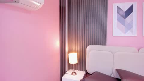 Snapshot of honey_sofii_ chatting on October 15, 11:21 am honey_sofii_ online show from October 15, 11:21 am