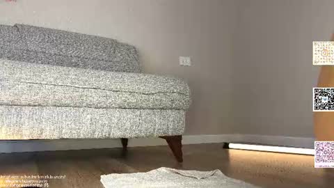 Snapshot of honey_sunshine chatting on July 27, 7:26 am Jenyanew vid how I squirt in forest in bio online show from July 27, 7:26 am