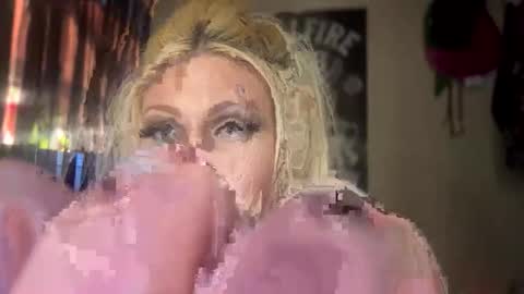 honeybuhnny online show from February 15, 6:26 pm