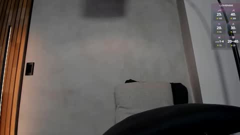 Sofia independent model online show from September 12, 11:10 am