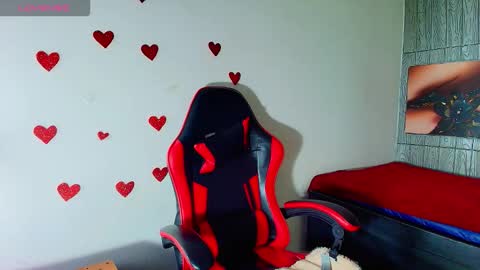 HONEY LUXE online show from February 20, 6:26 am