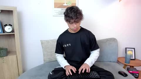 honeymoon_sariel online show from February 20, 1:55 pm