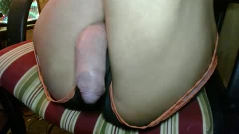 Snapshot of honeysuckle12791 chatting on November 7, 4:12 am Honeysuckle online show from November 7, 4:12 am