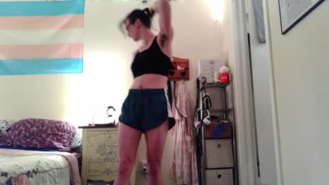 Tony online show from April 17, 11:30 pm