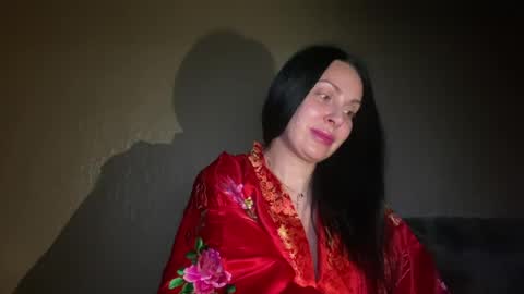 honeyvibe26 online show from May 15, 8:05 pm