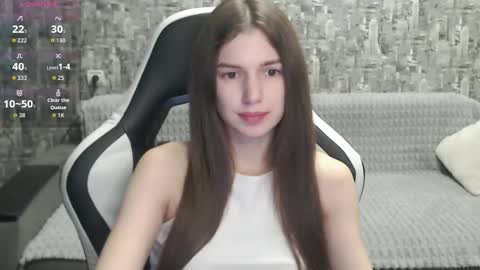 Snapshot of honeyynancyy chatting on September 22, 11:56 am Nancy online show from September 22, 11:56 am