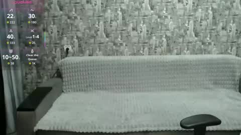 Snapshot of honeyynancyy chatting on October 9, 8:12 am Nancy online show from October 9, 8:12 am