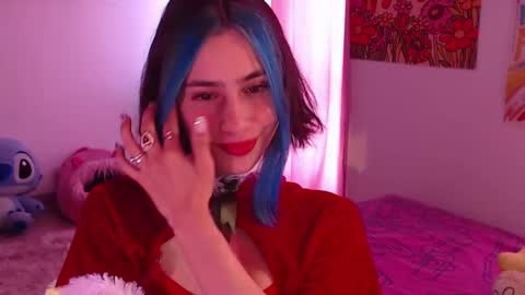    online show from December 23, 7:52 pm