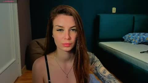 the perfectgirl online show from May 18, 7:09 pm