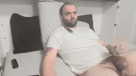 hoodieaj0318 online show from June 1, 3:30 am