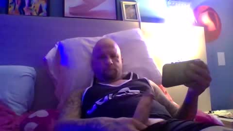 hooliganbilly2 online show from March 3, 6:30 am