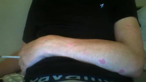 Snapshot of hooper37 chatting on December 25, 1:42 am Hooper39 online show from December 25, 1:42 am