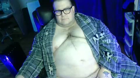 Snapshot of hoosierdaddyxl chatting on February 2, 8:29 pm Sir online show from February 2, 8:29 pm