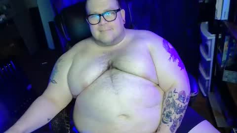 Snapshot of hoosierdaddyxl chatting on March 4, 6:58 pm Sir online show from March 4, 6:58 pm