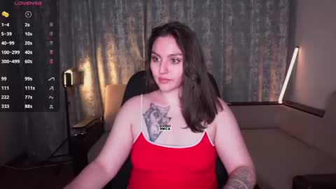 Snapshot of hoot_owl_cb chatting on July 4, 6:03 pm Karina online show from July 4, 6:03 pm