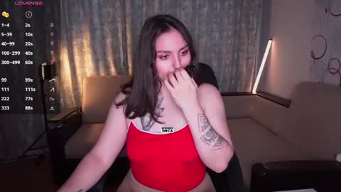 Snapshot of hoot_owl_cb chatting on July 5, 8:05 pm Karina online show from July 5, 8:05 pm