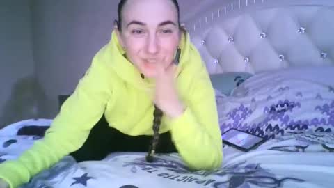 hootloove69 online show from April 21, 5:17 pm