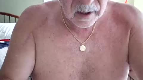 hoover6969690 online show from October 12, 2:49 pm