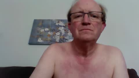 Snapshot of hopeful170 chatting on February 18, 6:15 pm hopeful170 online show from February 18, 6:15 pm