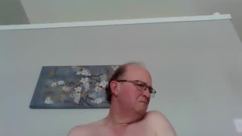 Snapshot of hopeful170 chatting on March 5, 3:18 pm hopeful170 online show from March 5, 3:18 pm