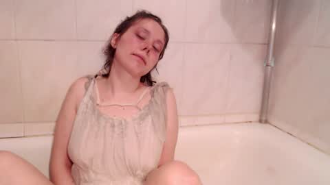 Roxy online show from March 24, 5:40 pm