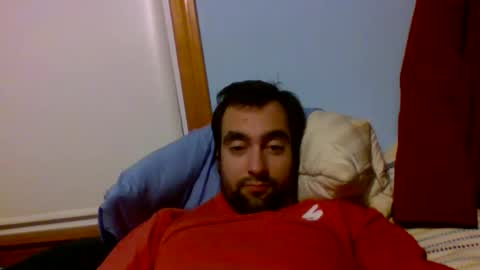 Snapshot of hornemike127 chatting on December 13, 2:43 am hornemike127 online show from December 13, 2:43 am