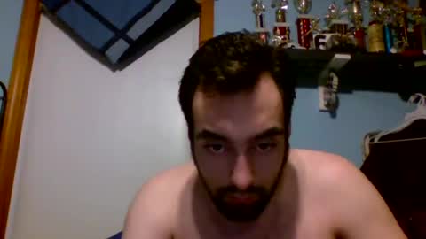 Snapshot of hornemike127 chatting on December 18, 3:47 am hornemike127 online show from December 18, 3:47 am