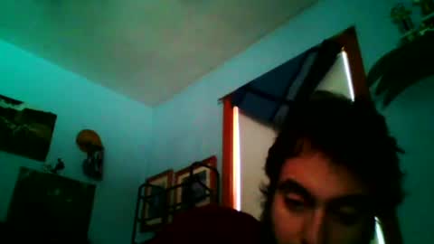 Snapshot of hornemike127 chatting on February 8, 8:21 pm hornemike127 online show from February 8, 8:21 pm