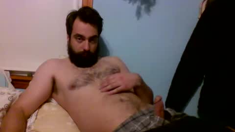 Snapshot of hornemike127 chatting on February 13, 11:23 pm hornemike127 online show from February 13, 11:23 pm