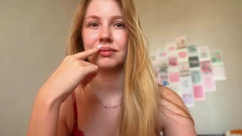 Snapshot of horney_audrey chatting on July 8, 2:16 am Audrey online show from July 8, 2:16 am