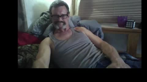 joey online show from April 8, 9:42 am