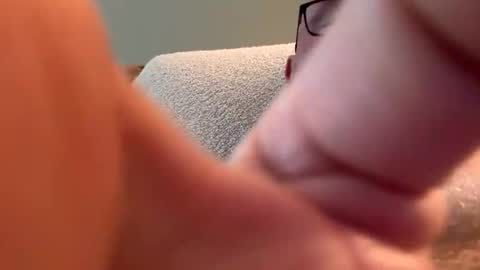 hornieecum online show from April 19, 12:15 pm