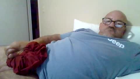 Snapshot of hornlyhen chatting on September 8, 8:08 pm hensley online show from September 8, 8:08 pm