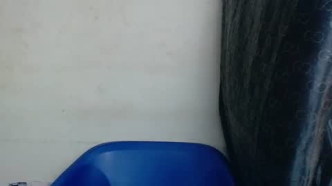 horny4bum online show from February 18, 6:58 pm