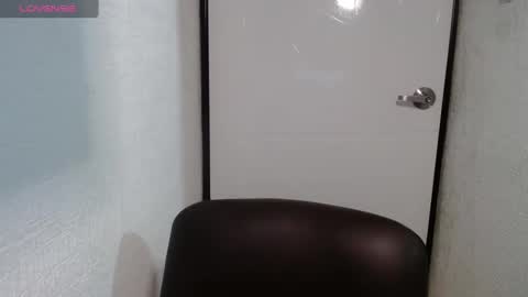 Snapshot of horny_and_daring chatting on January 23, 1:56 pm horny and daring online show from January 23, 1:56 pm