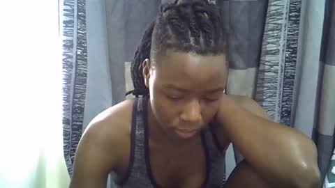 Snapshot of horny_baddie18 chatting on February 27, 8:58 am Leila online show from February 27, 8:58 am