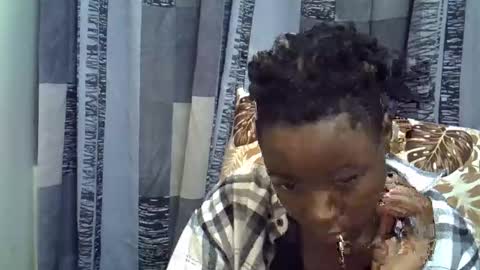 Leila online show from March 21, 6:11 pm