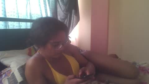 Snapshot of horny_brii chatting on July 12, 7:05 pm horny_brii online show from July 12, 7:05 pm
