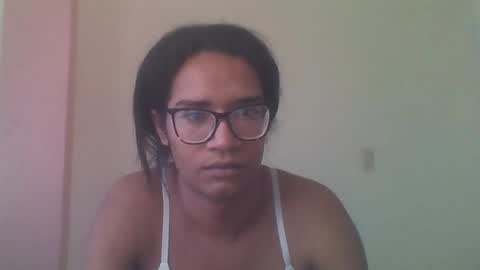 Snapshot of horny_brii chatting on July 21, 1:02 pm horny_brii online show from July 21, 1:02 pm