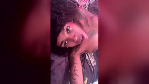 welcome to paradise  online show from April 10, 2:55 pm