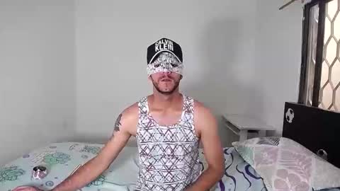 BoyHornyDirty online show from November 27, 10:01 pm