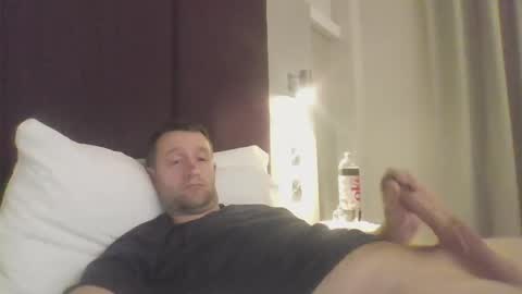 Snapshot of horny_jay86 chatting on October 19, 8:20 pm horny_jay86 online show from October 19, 8:20 pm