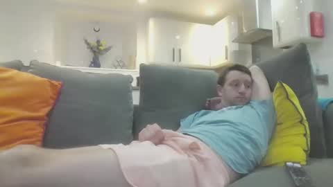 Snapshot of horny_jay86 chatting on November 3, 8:10 pm horny_jay86 online show from November 3, 8:10 pm