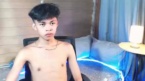 Snapshot of horny_joshxxx chatting on February 26, 2:05 pm horny_joshxxx online show from February 26, 2:05 pm