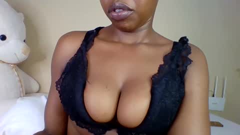 horny_squiter online show from February 8, 9:35 am