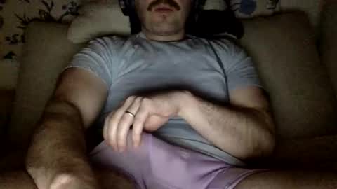 horny_thick_cock online show from December 23, 3:04 am