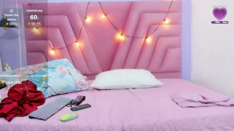 Khloe  online show from April 2, 12:25 pm