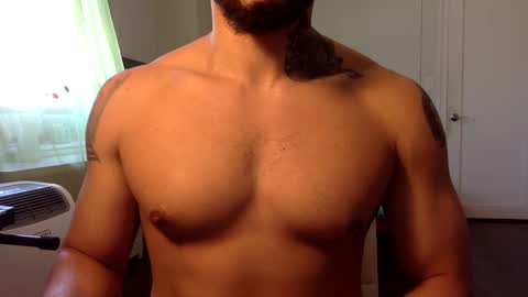 hornybbcxx online show from December 23, 6:16 pm